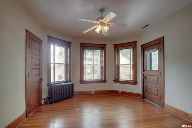 $238,000 | 1512 Spring Street, Quincy, IL 62301