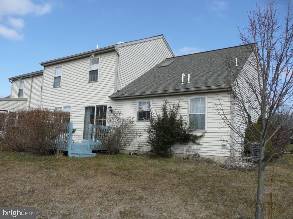 17 Duffield Drive Lititz, PA 17543 - Photo 3 of 25