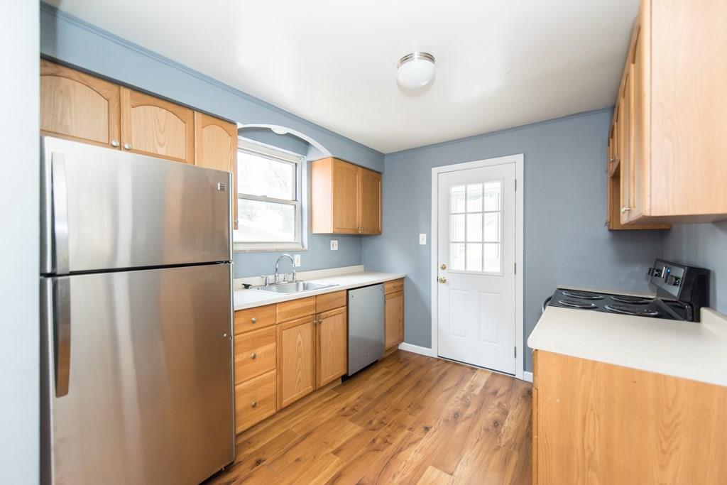 32 West Garden Road Pittsburgh, PA 15227 - Photo 6 of 22 Gallery Image 6