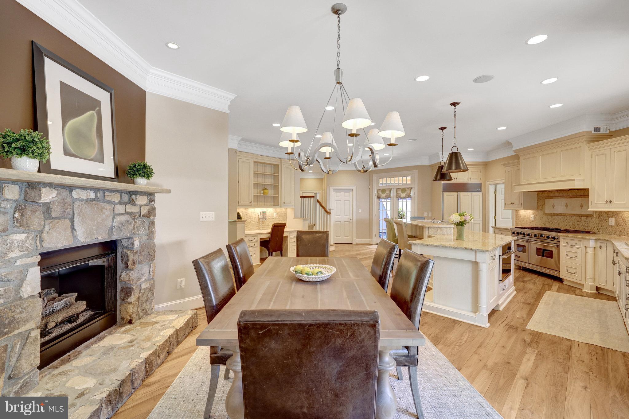 870 Alvermar Ridge Drive McLean, VA 22102 - Photo 8 of 24