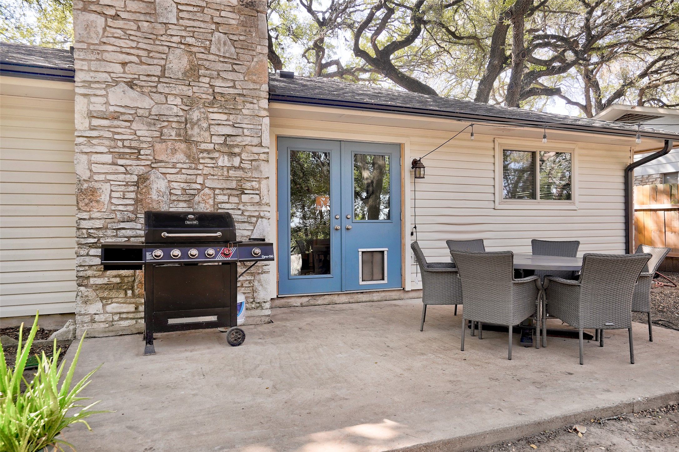 1105 North Riviera Circle Cedar Park, TX 78613 - Photo 28 of 32 a view of a patio with table and chairs