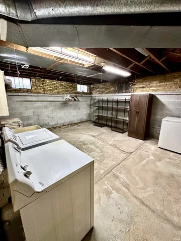 $204,900 | 3820 Arlington Avenue, Fort Wayne, IN 46807