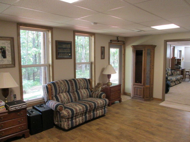 201 Dye Road Gray, GA 31032 - Photo 12 of 20 a living room with furniture and a flat screen tv