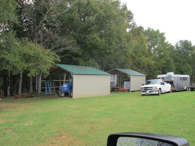 201 Dye Road Gray, GA 31032 - Photo 18 of 20 a view of a house with backyard and porch