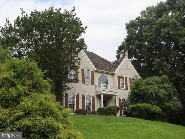 $910,000 | 505 South Heilbron Drive, Media, PA 19063