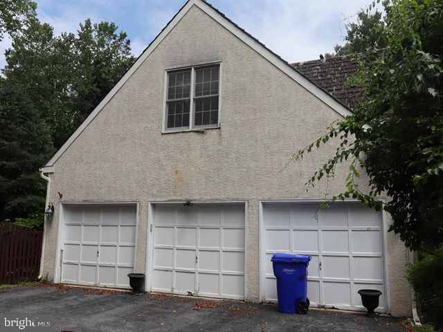 $910,000 | 505 South Heilbron Drive, Media, PA 19063