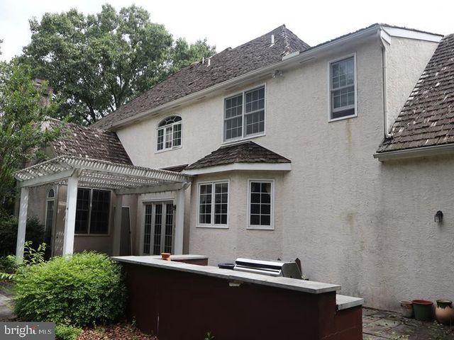 $910,000 | 505 South Heilbron Drive, Media, PA 19063