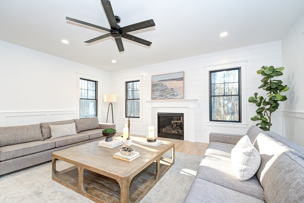 42 Bingham Road Carlisle, MA 01741 - Photo 5 of 42 Gallery Image 5