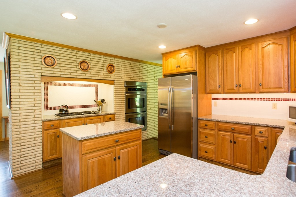 63 Adams Road Grafton, MA 01536 - Photo 7 of 23 Gallery Image 7