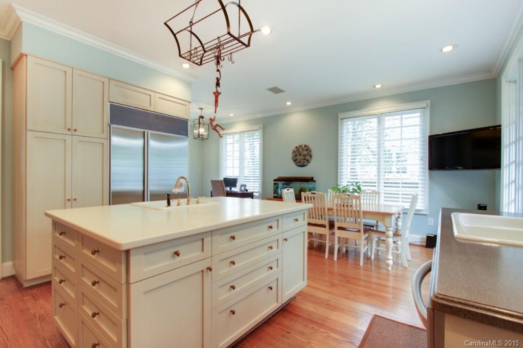 2331 Croydon Road Charlotte, NC 28207 - Photo 9 of 24 Gallery Image 9