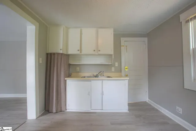 $395,000 | 156 Garrett Street, Spartanburg, SC 29302