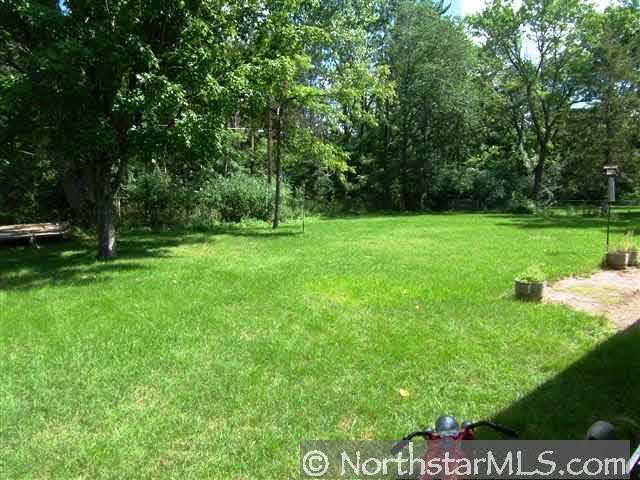 9845 Dellridge Road Bloomington, MN 55425 - Photo 7 of 7 Gallery Image 7