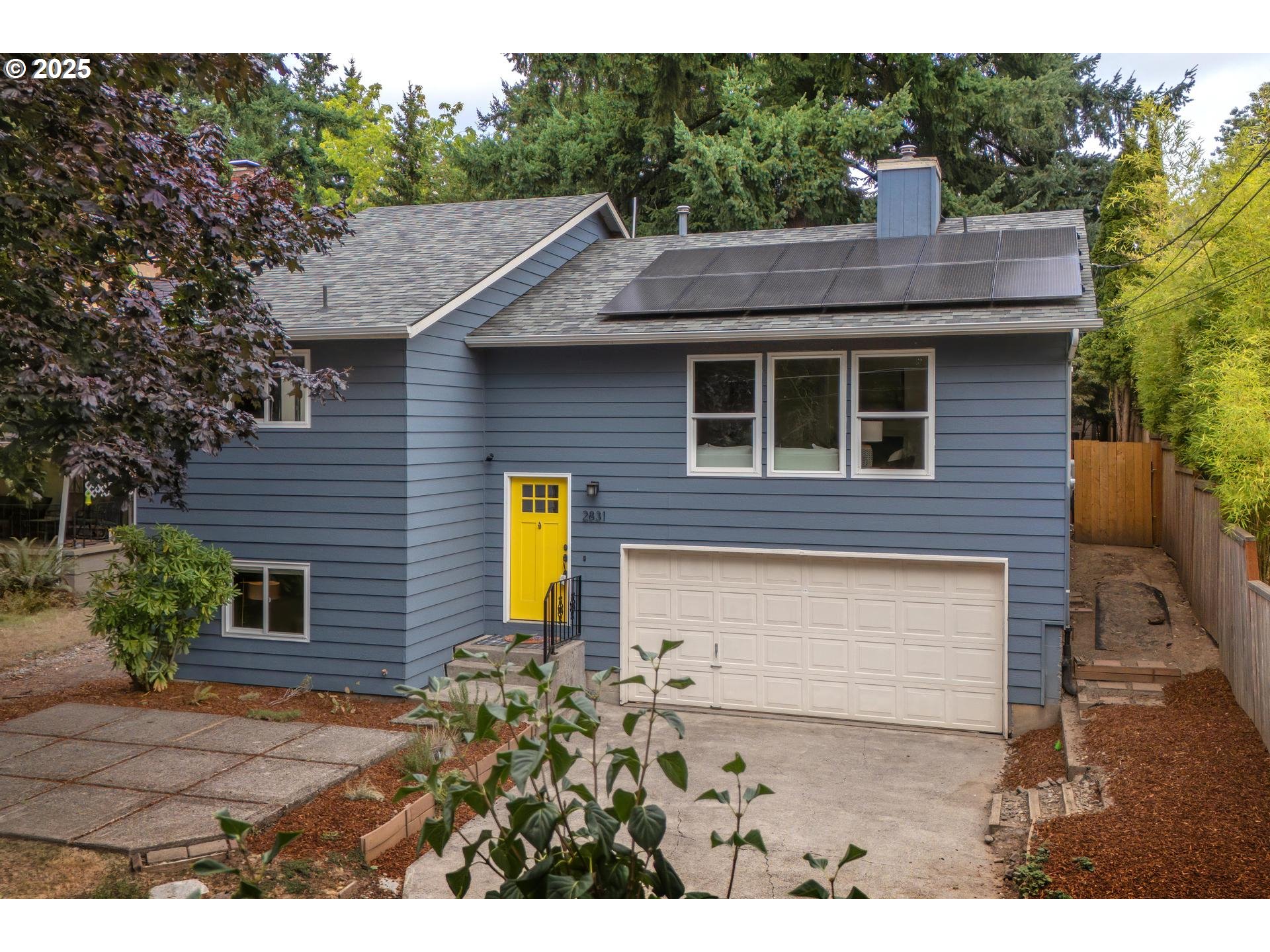 2831 Southwest Moss Street Portland, OR 97219 - Photo 36 of 40 Gallery Image 36