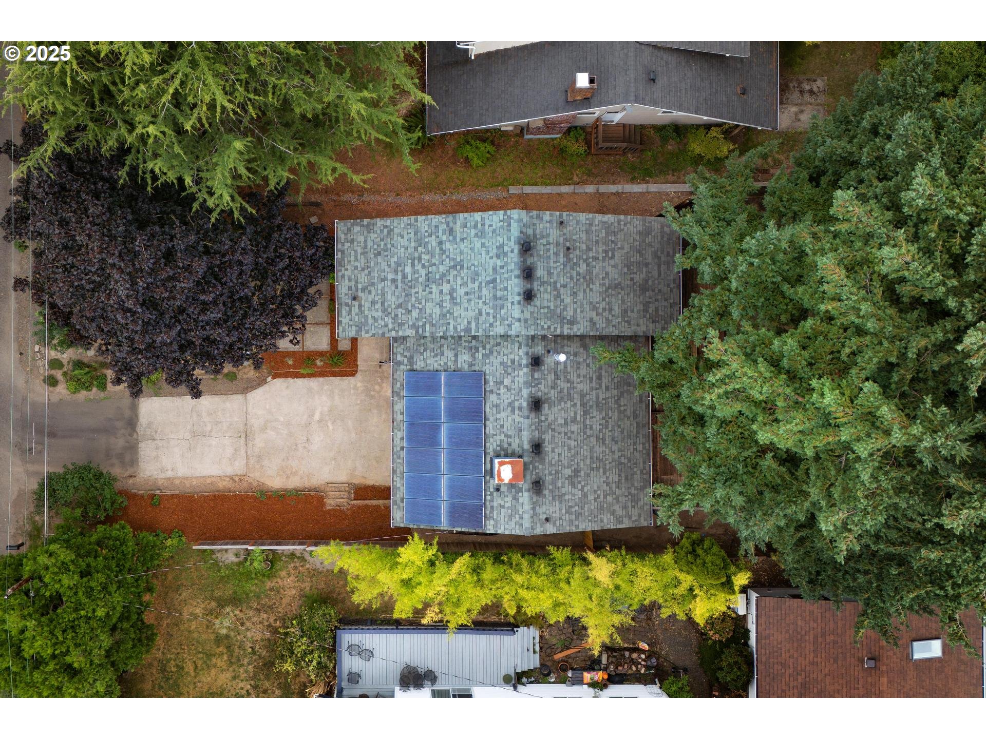 2831 Southwest Moss Street Portland, OR 97219 - Photo 37 of 40 Gallery Image 37