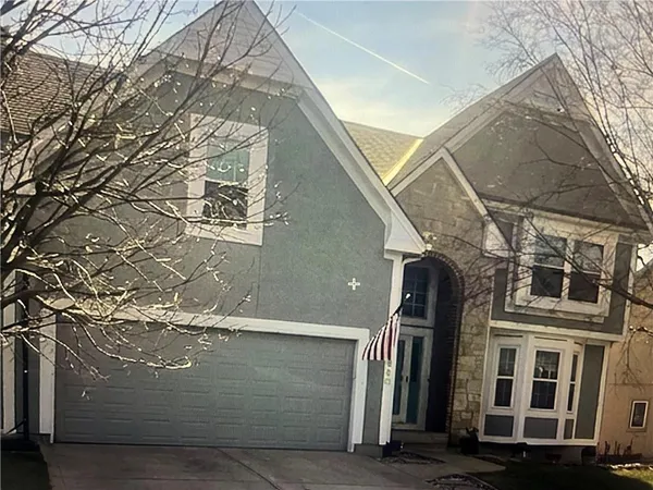 $550,000 | 13303 West 131st Street, Overland Park, KS 66213