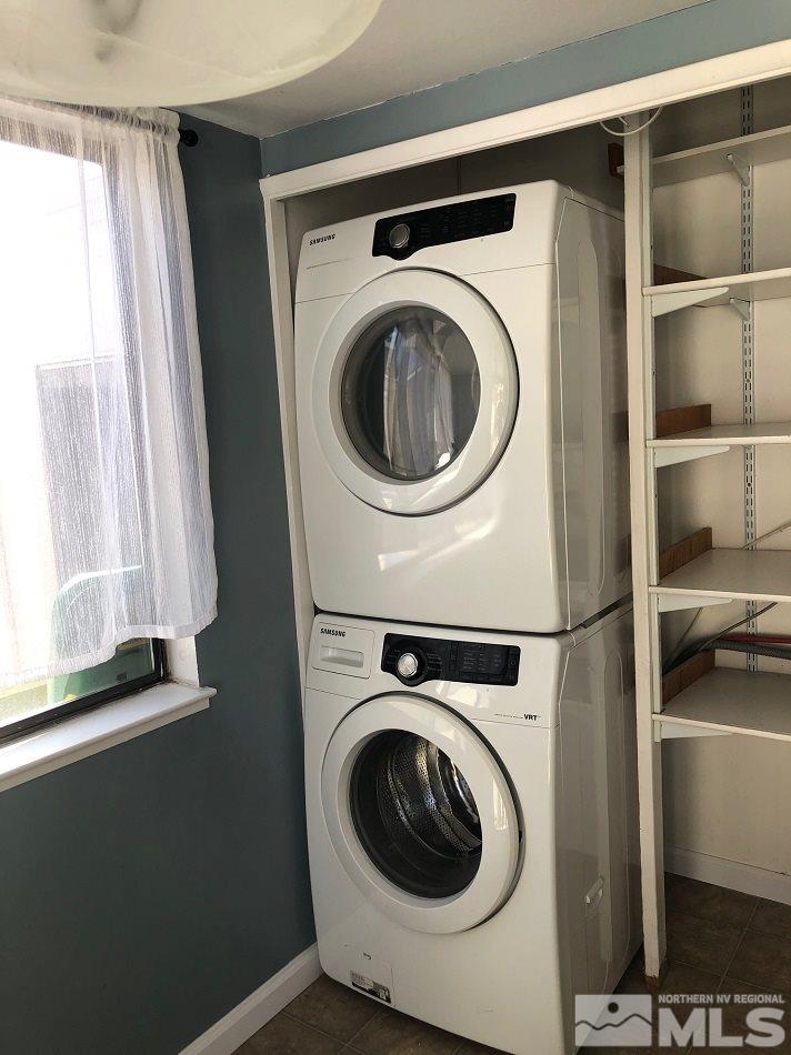1298 Conway Lane Reno, NV 89503 - Photo 20 of 27 a utility room with dryer and washer
