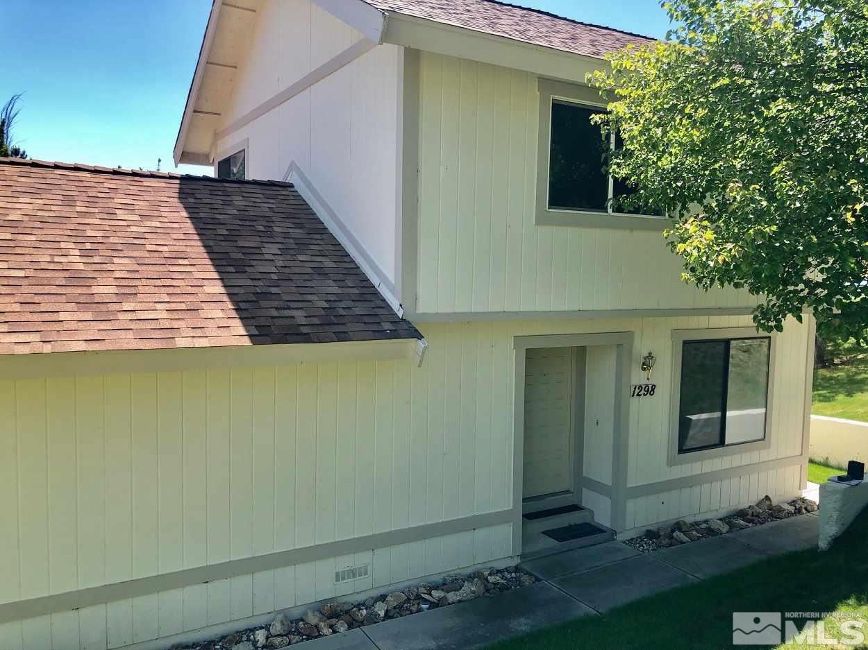 1298 Conway Lane Reno, NV 89503 - Photo 5 of 27 a view of a backyard of the house