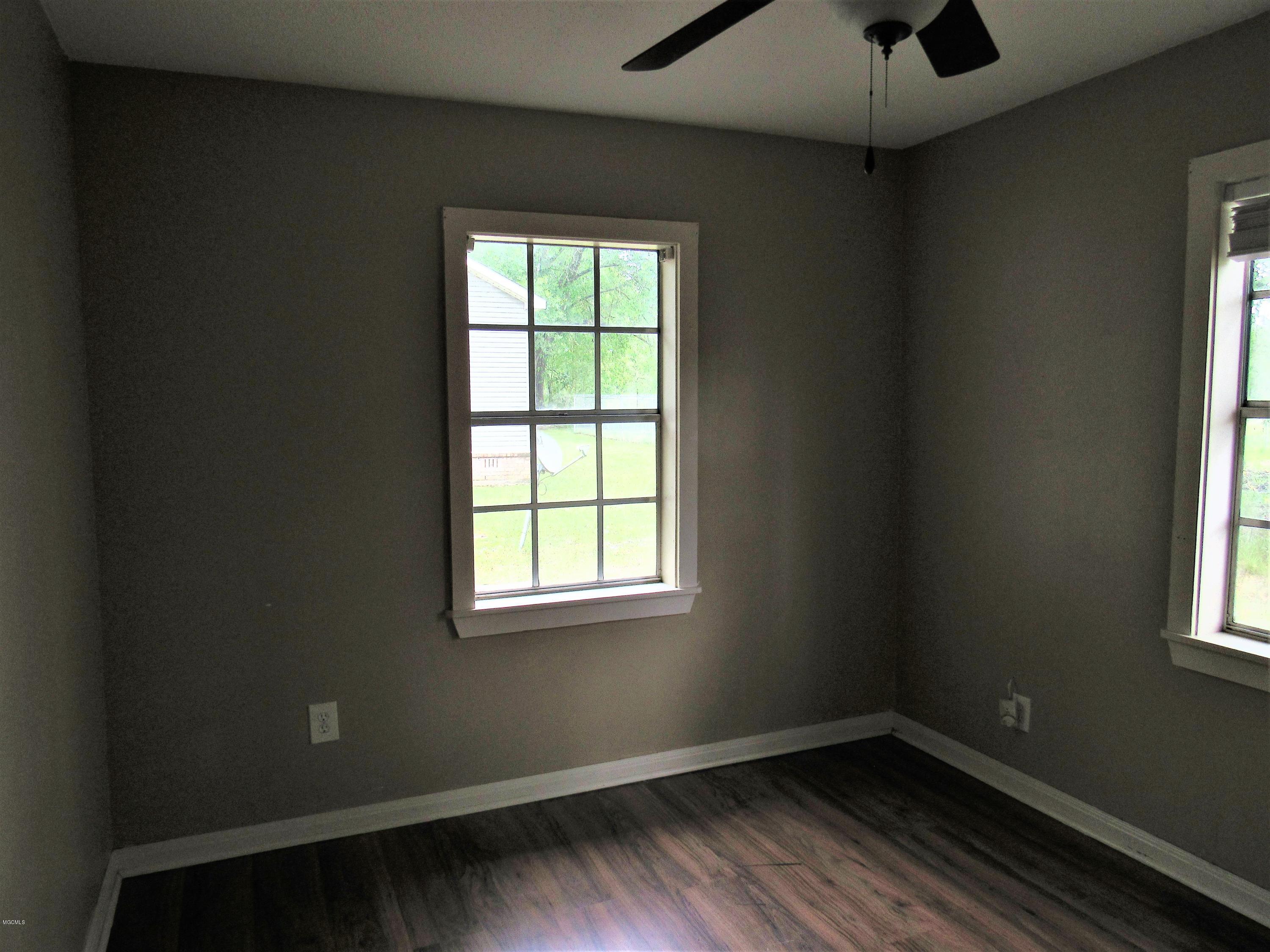 801 East Sycamore Road Picayune, MS 39466 - Photo 10 of 17 BEDROOM 2 VIEW 1
