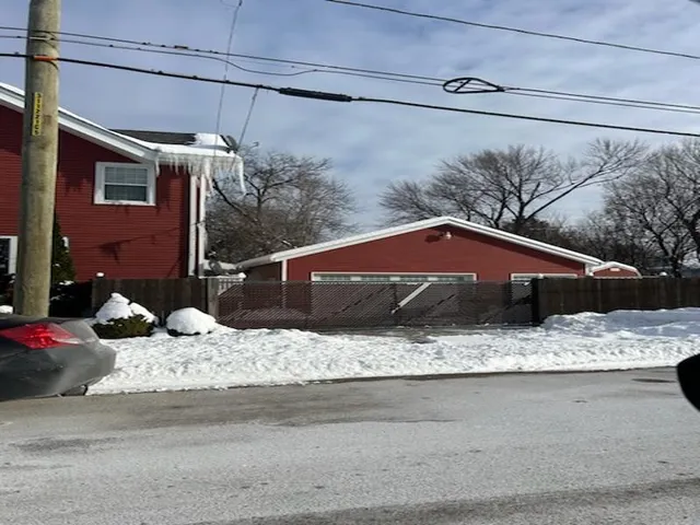 $2,200 | 1434 Elm Street, Rockford, IL 61102