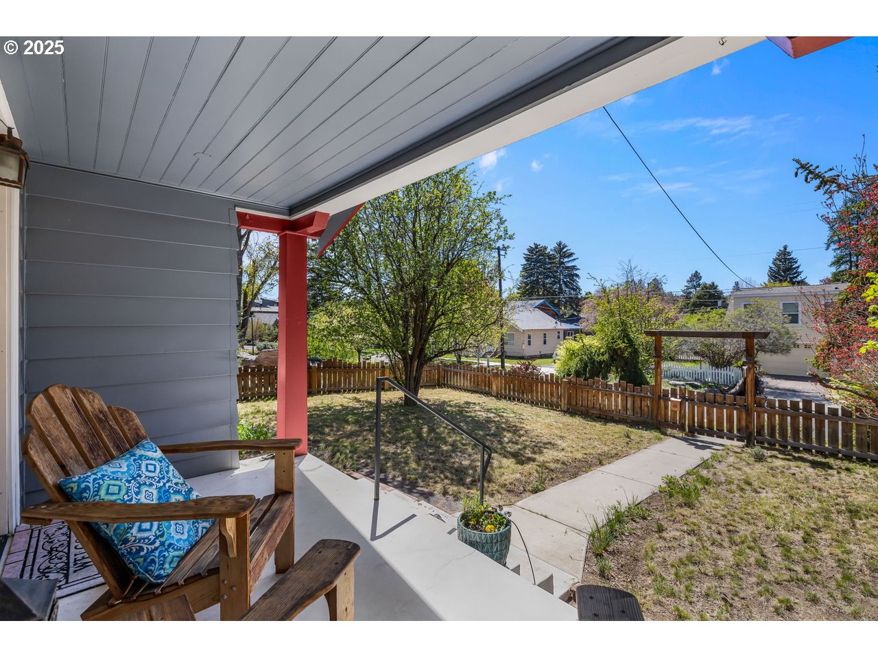 414 Northwest Riverside Boulevard Bend, OR 97703 - Photo 31 of 36 Gallery Image 31