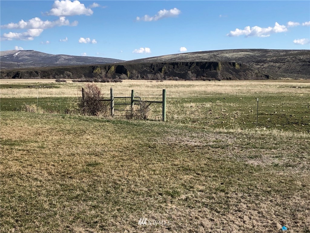 2210 Colockum Road Ellensburg, WA 98926 - Photo 15 of 19 Gallery Image 15