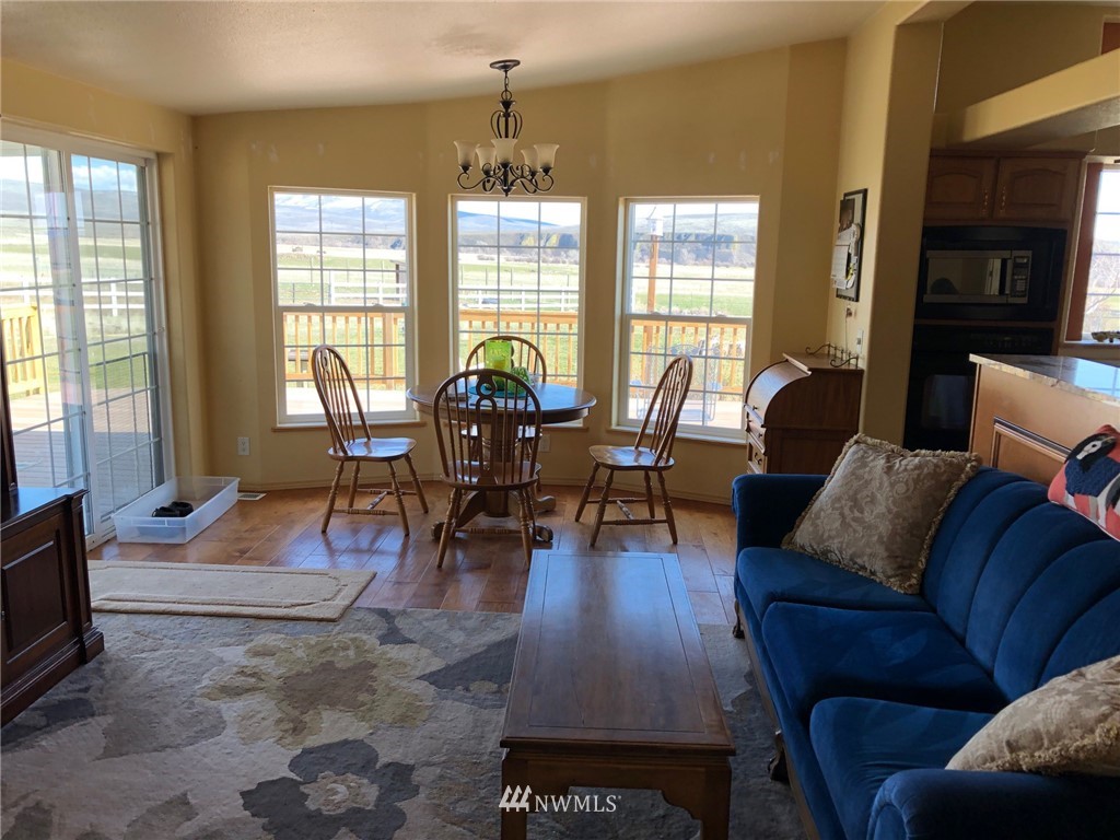 2210 Colockum Road Ellensburg, WA 98926 - Photo 5 of 19 Gallery Image 5