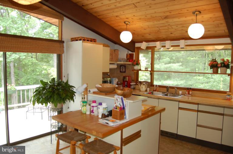 197 Valley Road Front Royal, VA 22630 - Photo 19 of 30 Kitchen