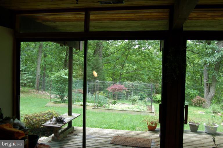 197 Valley Road Front Royal, VA 22630 - Photo 3 of 30 Screened in Porch