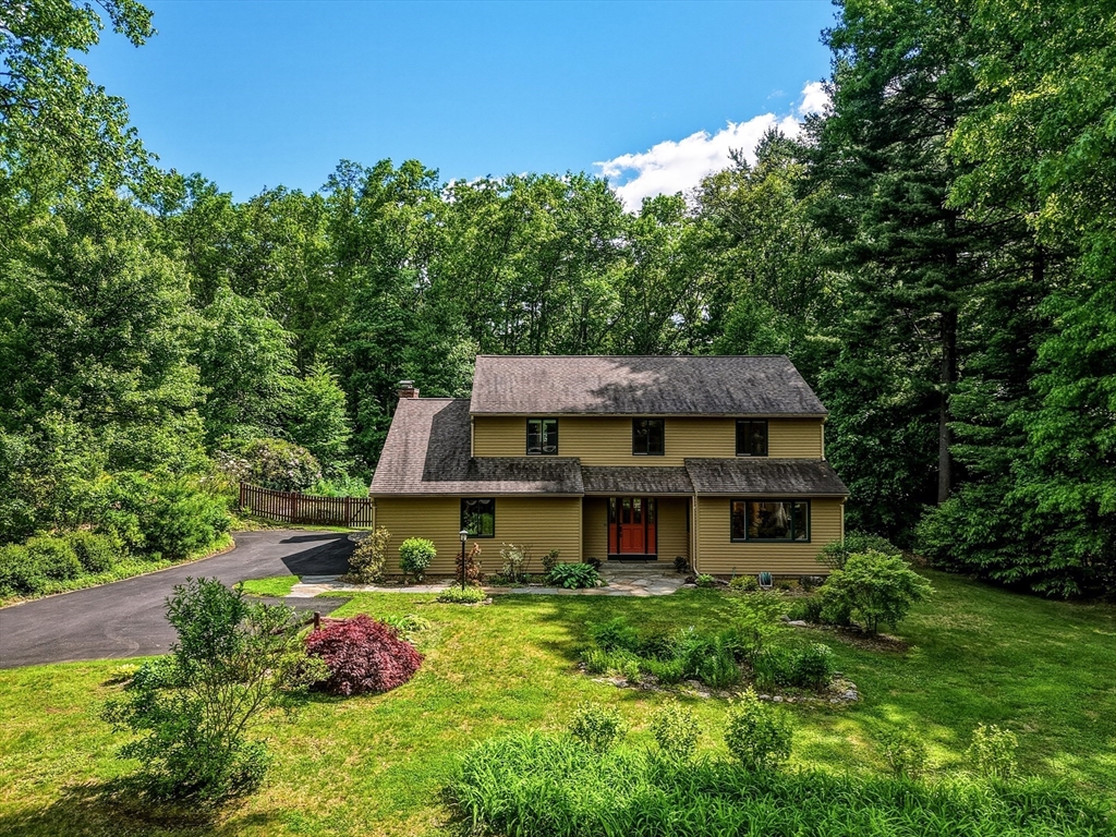 43 Aubinwood Road Amherst, MA 01002 - Photo 1 of 42