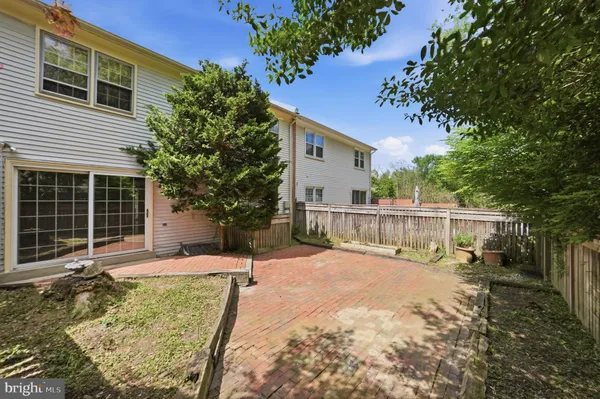 $2,700 | 9402 Quill Place, Montgomery Village, MD 20886