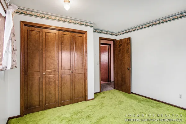 $499,750 | 4616 84th Street Southeast, Caledonia, MI 49316