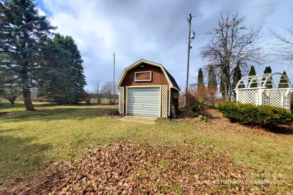 $499,750 | 4616 84th Street Southeast, Caledonia, MI 49316