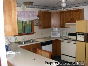 176 Silver Spring Road Lake Ariel, PA 18436 - Photo 3 of 5 Gallery Image 3