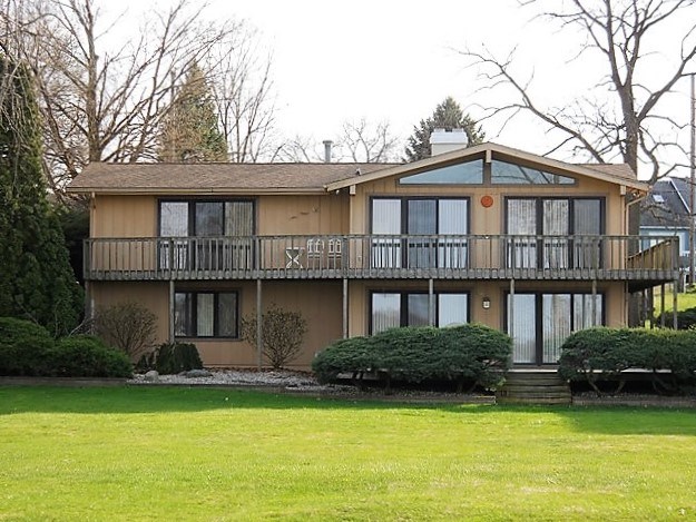 3050 North Bay View Road Angola, IN 46703 - Photo 1 of 21 Gallery Image 1