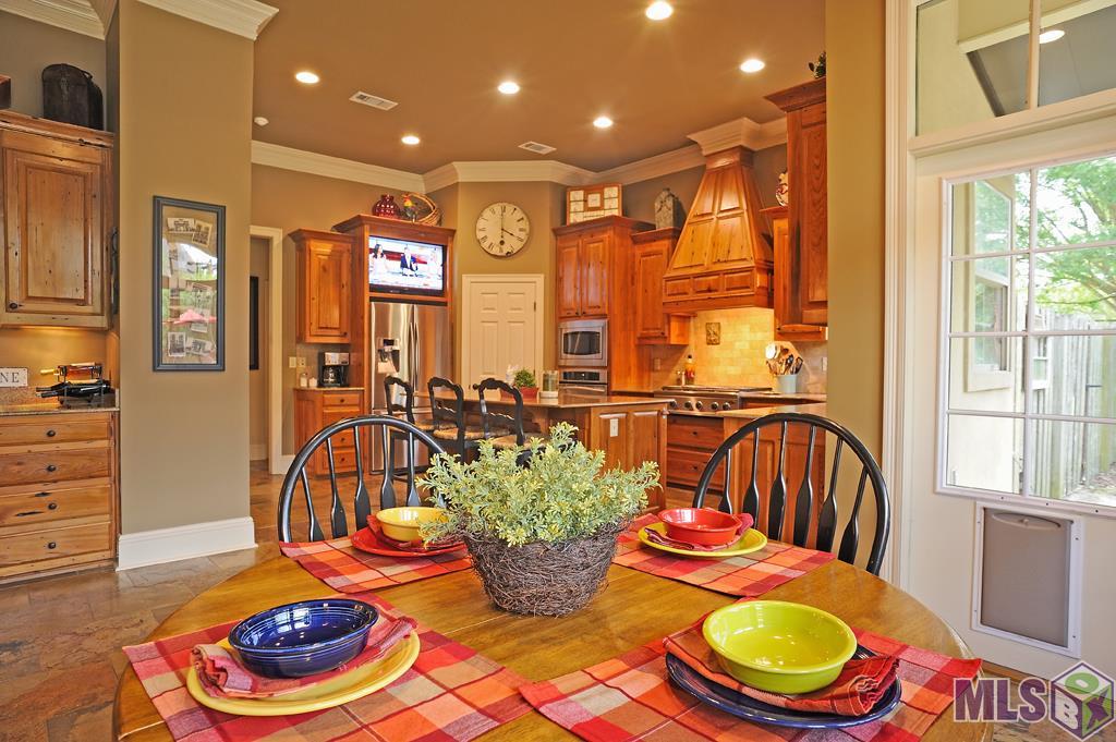 2926 Tradition Avenue Baton Rouge, LA 70810 - Photo 2 of 29 Gallery Image 2