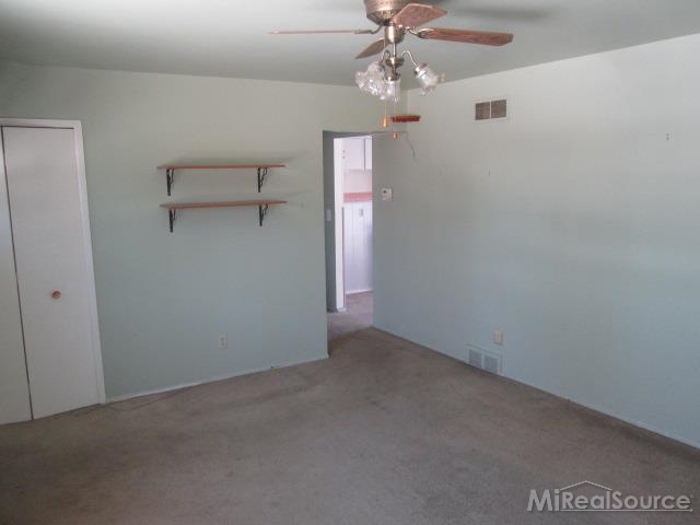 80511 Capac Road Armada, MI 48005 - Photo 7 of 11