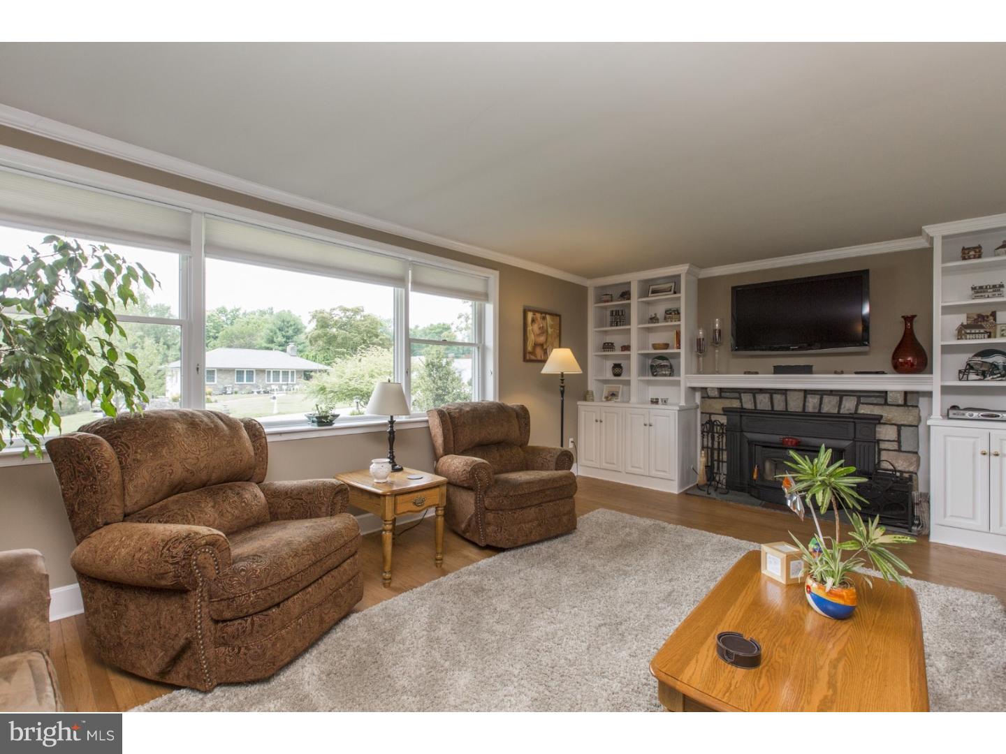 111 Tyson Road Newtown Square, PA 19073 - Photo 6 of 25