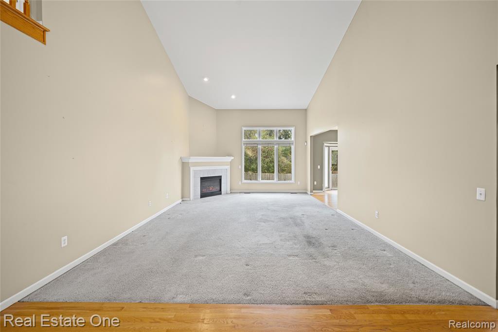 2025 Somerville Road Rochester Hills, MI 48307 - Photo 4 of 51