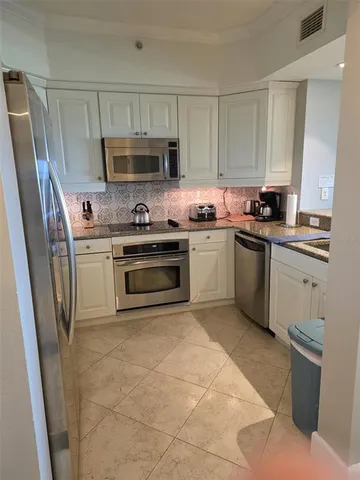 $3,100 | 7593 Gathering Drive, Unit 301, Reunion, FL 34747