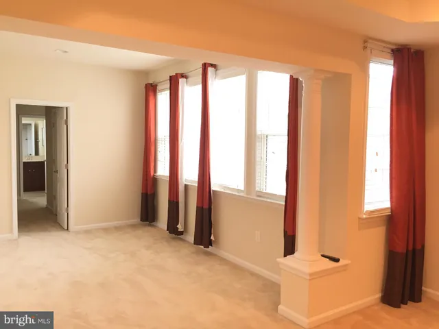 $799,000 | 19508 Front Street, Leesburg, VA 20176