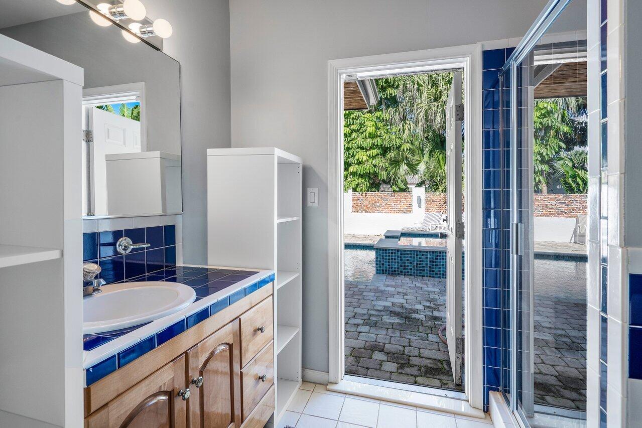 811 Southeast 31st Street Boca Raton, FL 33432 - Photo 22 of 46 022-811Southeast31stStreet-BocaRaton-FL-