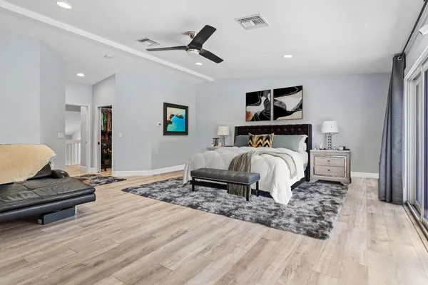 $3,500,000 | 811 Southeast 31st Street, Boca Raton, FL 33432