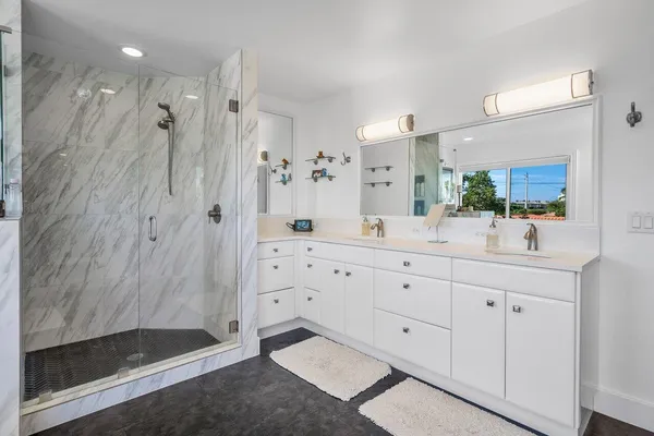 $3,500,000 | 811 Southeast 31st Street, Boca Raton, FL 33432
