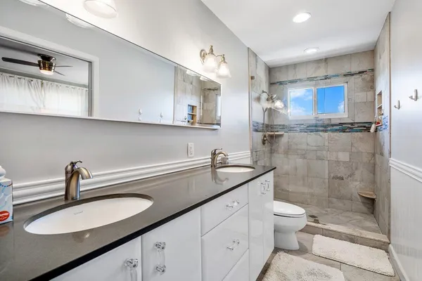 $3,500,000 | 811 Southeast 31st Street, Boca Raton, FL 33432
