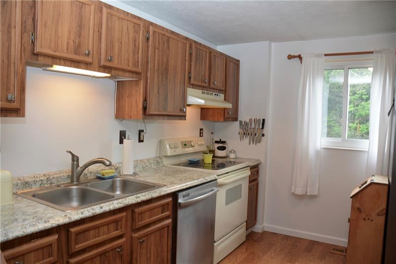 546 Partridge Run Road Gibsonia, PA 15044 - Photo 7 of 20 Gallery Image 7