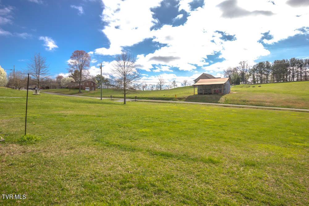 664 Cross Community Road Blountville, TN 37617 - Photo 49 of 50 IMG_7739