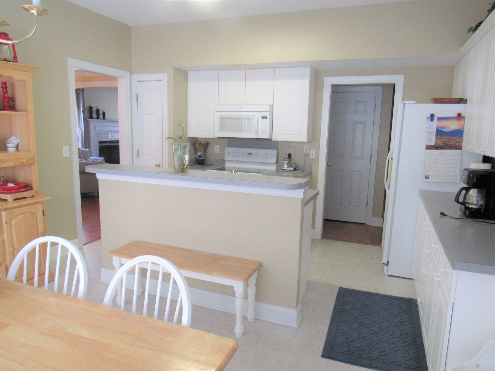 9238 Creedmore Road Summerville, SC 29485 - Photo 12 of 33 kitchen3