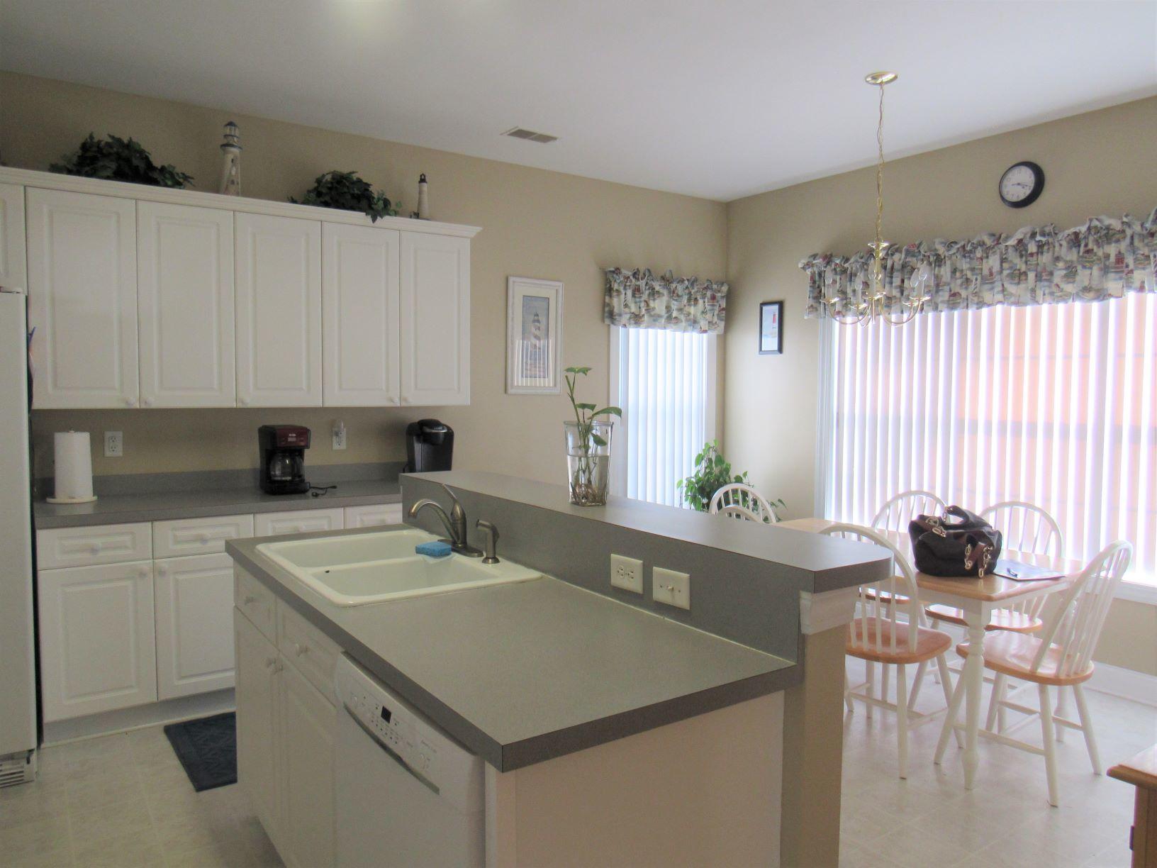 9238 Creedmore Road Summerville, SC 29485 - Photo 13 of 33 kithen2
