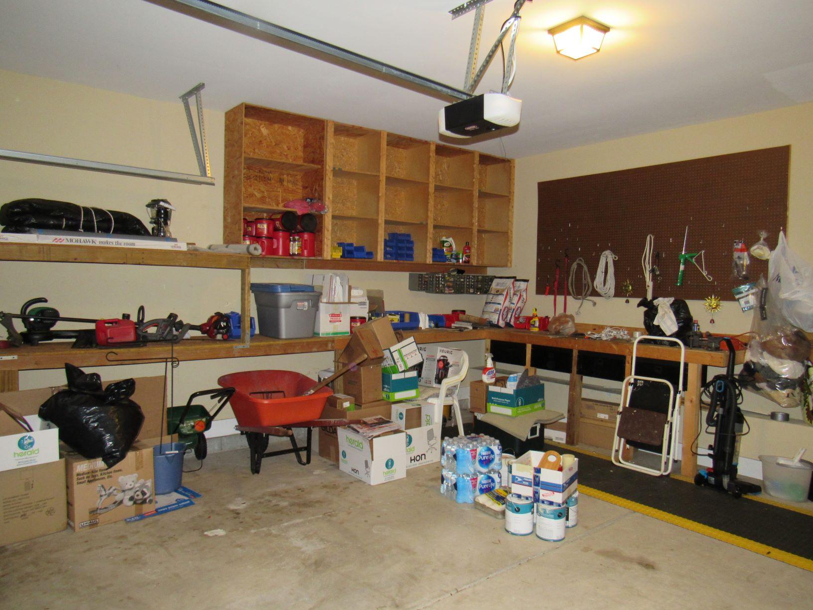 9238 Creedmore Road Summerville, SC 29485 - Photo 15 of 33 garage2