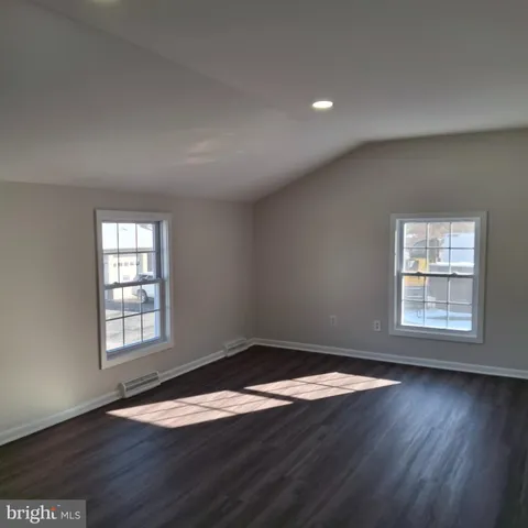 $1,795 | 1072 Yorklyn Road, Unit TOP, Hockessin, DE 19707